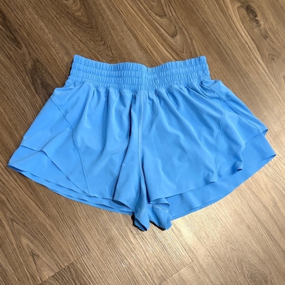 Lululemon Shake It Out High-Rise Running Shorts - Pool Party - Size S - Picture 3 of 5